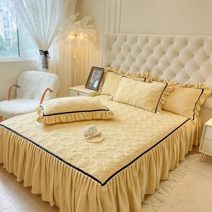 91家纺网 家纺一手货源 找家纺 麒豆豆 2023新款高克重加厚保暖牛奶绒眷恋系列单床裙 眷恋-奶油黄