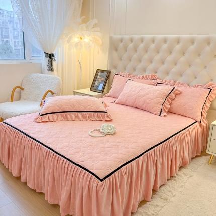 91家纺网 家纺一手货源 找家纺 麒豆豆 2023新款高克重加厚保暖牛奶绒眷恋系列单床裙 眷恋-少女粉