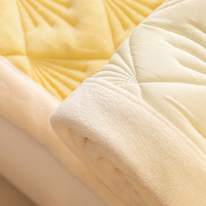 91家纺网 家纺一手货源 找家纺 鑫钰 2023秋冬新款加厚保暖牛奶绒床垫床护垫学生宿舍专用床褥子 烟花-淡雅黄