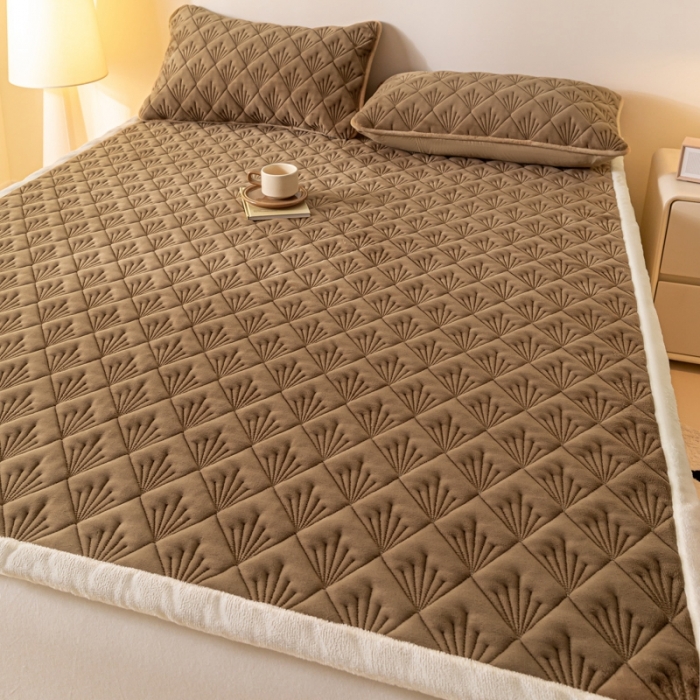 91家纺网 家纺一手货源 找家纺 鑫钰 2023秋冬新款加厚保暖牛奶绒床垫床护垫学生宿舍专用床褥子 烟花-摩卡棕