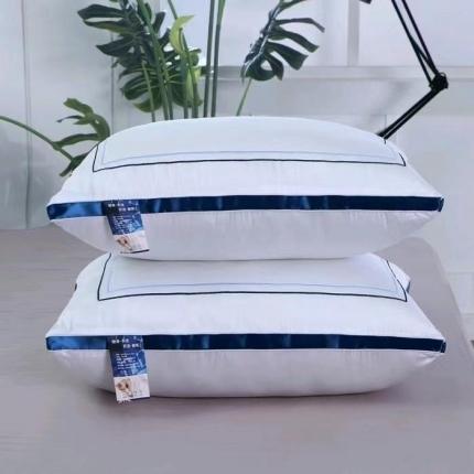 91家纺网 家纺一手货源 找家纺 （总）宇诺家纺 2025新款不塌陷高护颈系列立体枕芯枕头跑量