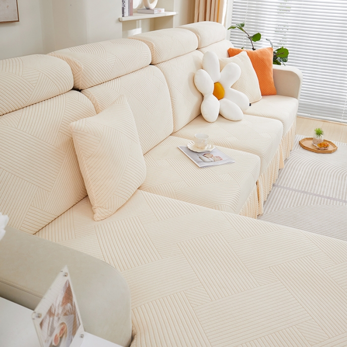 91家纺网 家纺一手货源 找家纺 天下布艺 2023新款初见裙边摇粒绒沙发垫 初见-米色