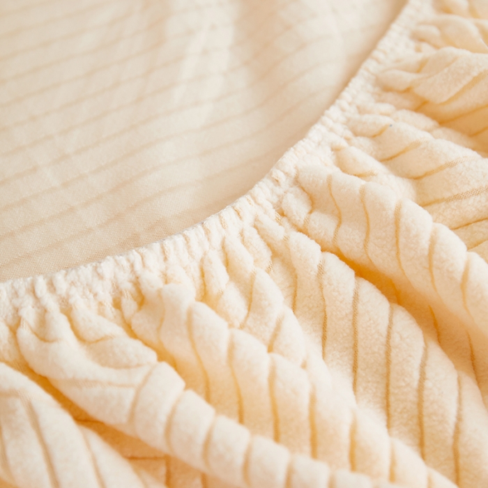 91家纺网 家纺一手货源 找家纺 天下布艺 2023新款初见裙边摇粒绒沙发垫 初见-米色