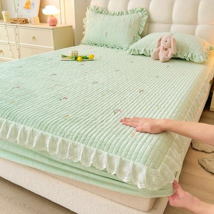 宜凡 2023新款牛奶绒夹棉绗缝绣花床笠三件套 丁香-薄荷绿