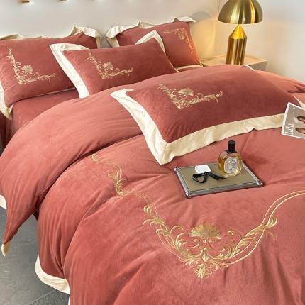 91家纺网 家纺一手货源 找家纺 （总）绘萱家居 2024新款美式绣花拼角婴儿绒四件套-蒂奥