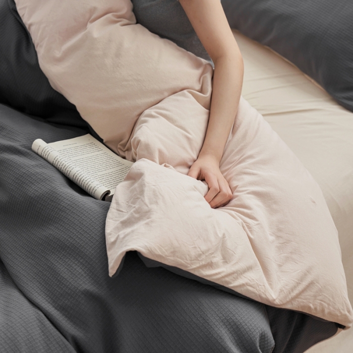 91家纺网 家纺一手货源 找家纺 安莱生活 2023年新品华夫格双面提花针织四件套 华夫格针织-印月