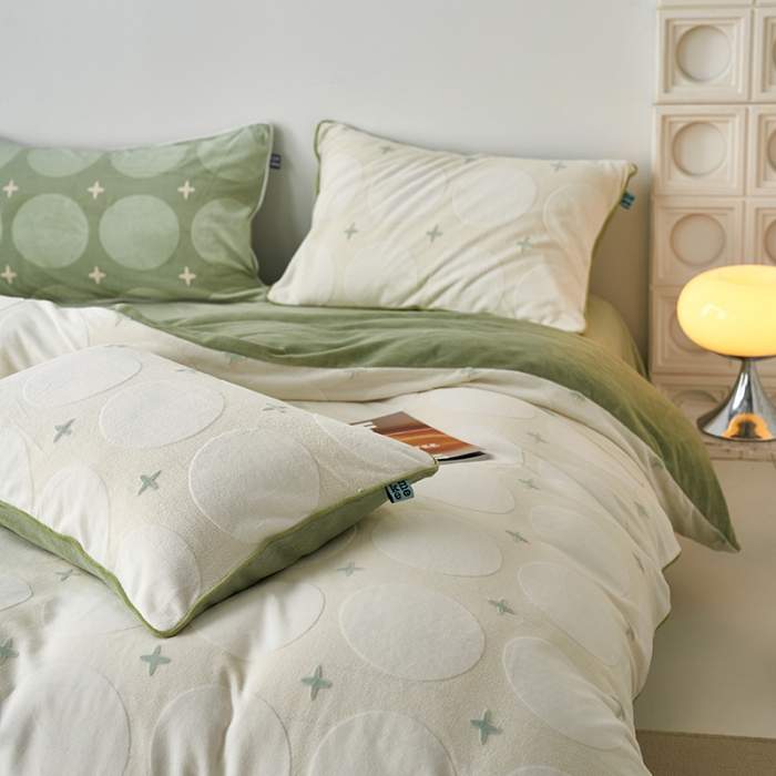 91家纺网 家纺一手货源 找家纺 (总) 安莱生活 2023年新品专版立体印花牛奶绒四件套-星辰系列