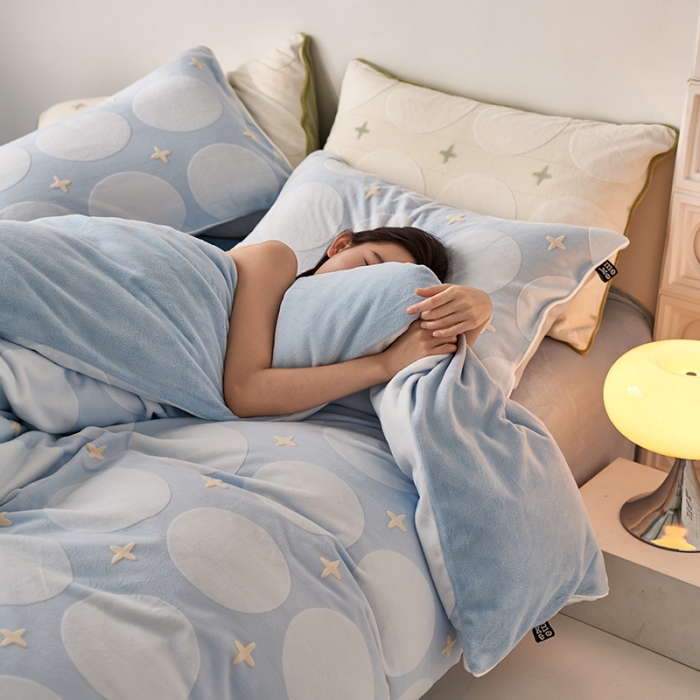 91家纺网 家纺一手货源 找家纺 安莱生活 2023年新品专版立体印花牛奶绒四件套-星辰系列 星辰-大海