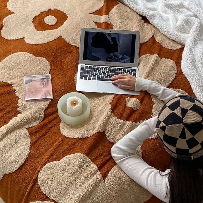 91家纺网 家纺一手货源 找家纺 (总) 安莱生活 2023新品专版锦芙绒太阳花毛毯