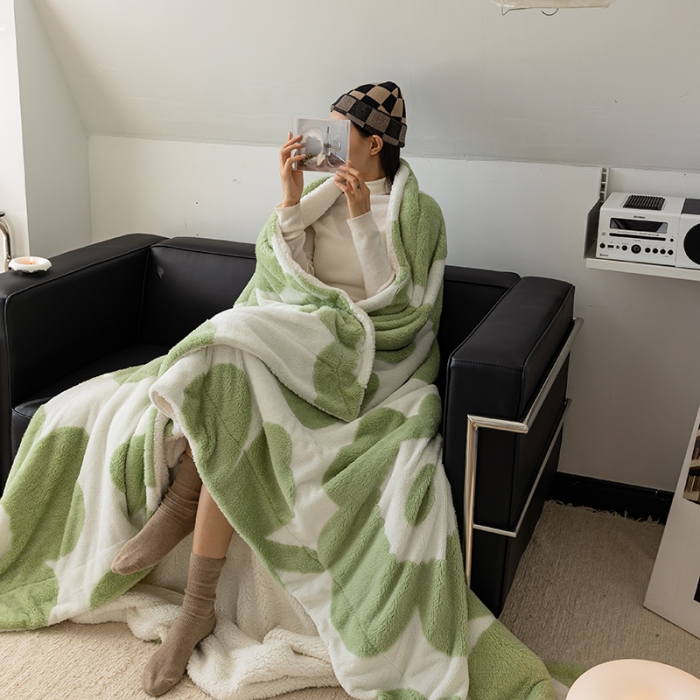 91家纺网 家纺一手货源 找家纺 安莱生活 2023新品专版锦芙绒太阳花毛毯 清新春绿