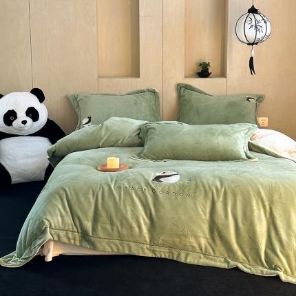 91家纺网 家纺一手货源 找家纺 安莱生活 2023专版锦芙牛奶绒苏绣四件套-花花思竹款-ins网红风 花花思竹-竹绿