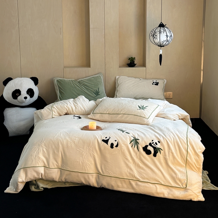 91家纺网 家纺一手货源 找家纺 总安莱生活2023专版锦芙牛奶绒毛巾绣四件套-情绪熊猫款-ins风格图