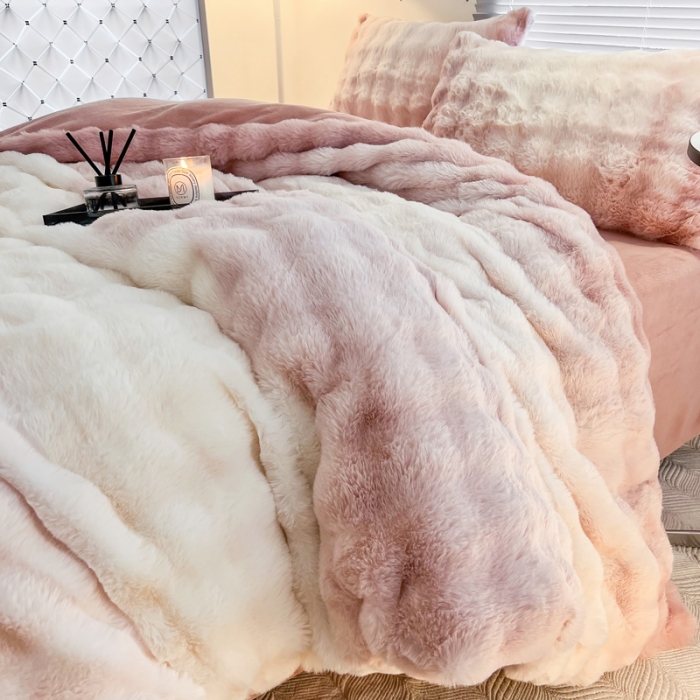 91家纺网 家纺一手货源 找家纺 金爱家 2023新款七彩大泡泡兔兔绒兔毛绒四件套 七彩粉