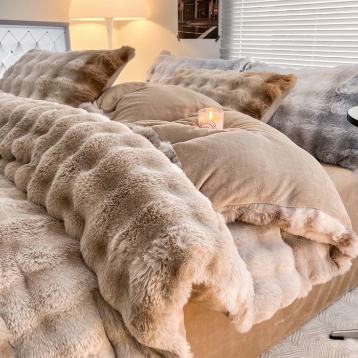 91家纺网 家纺一手货源 找家纺 金爱家 2023新款七彩大泡泡兔兔绒兔毛绒四件套 七彩咖