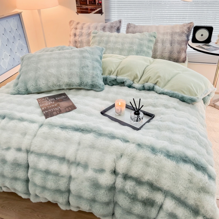 91家纺网 家纺一手货源 找家纺 金爱家 2023新款七彩大泡泡兔兔绒兔毛绒四件套 七彩绿