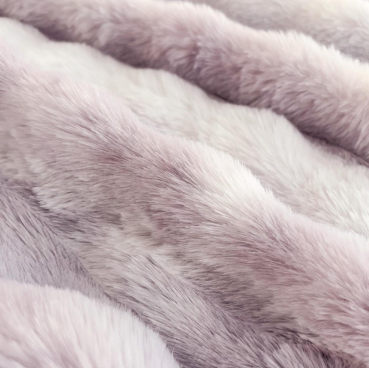 91家纺网 家纺一手货源 找家纺 金爱家 2023新款七彩大泡泡兔兔绒兔毛绒毛毯 七彩紫