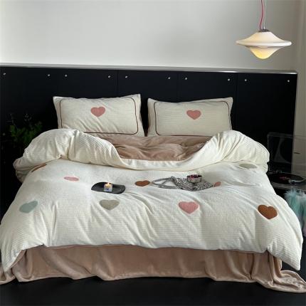 91家纺网 家纺一手货源 找家纺 （总）初拾 2023新款牛奶绒提花毛巾绣系列四件套