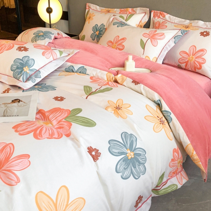 91家纺网 家纺一手货源 找家纺 大宽边A纯棉B牛奶绒四件套133*72全棉加绒法兰宝宝兔绒水晶 安妮