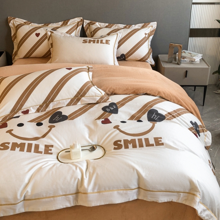 91家纺网 家纺一手货源 找家纺 大宽边A纯棉B牛奶绒四件套133*72全棉加绒法兰宝宝兔绒水晶 宠爱