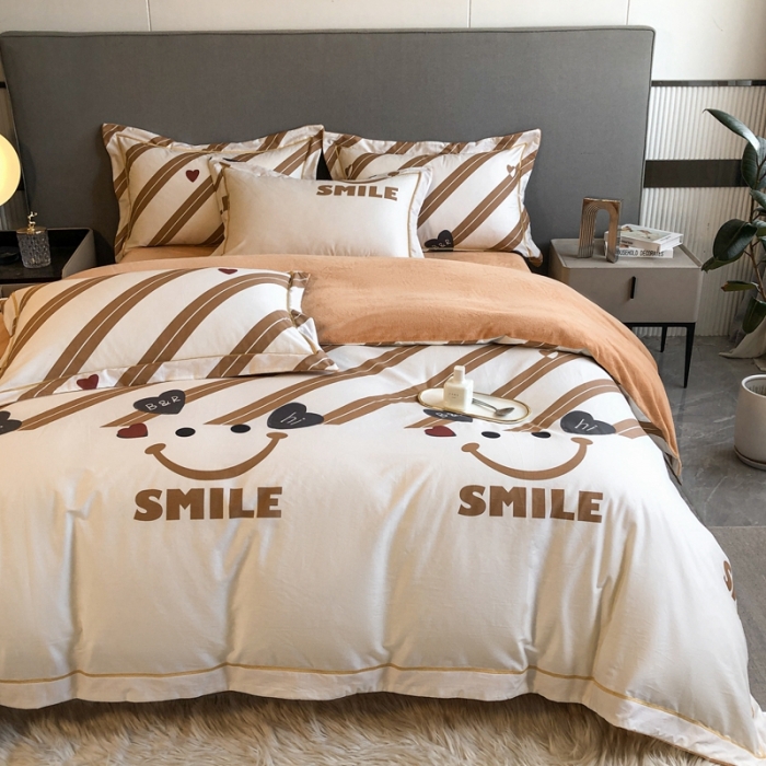 91家纺网 家纺一手货源 找家纺 大宽边A纯棉B牛奶绒四件套133*72全棉加绒法兰宝宝兔绒水晶 宠爱