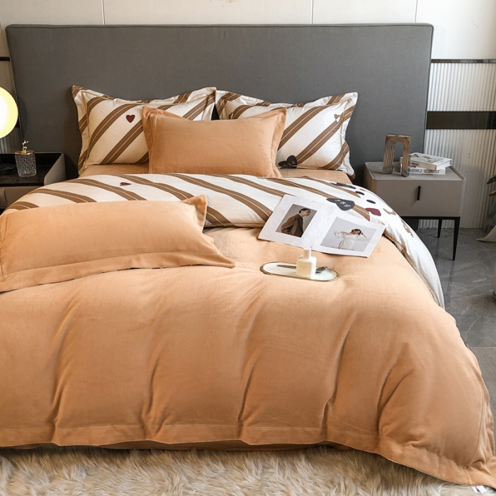 91家纺网 家纺一手货源 找家纺 大宽边A纯棉B牛奶绒四件套133*72全棉加绒法兰宝宝兔绒水晶 宠爱