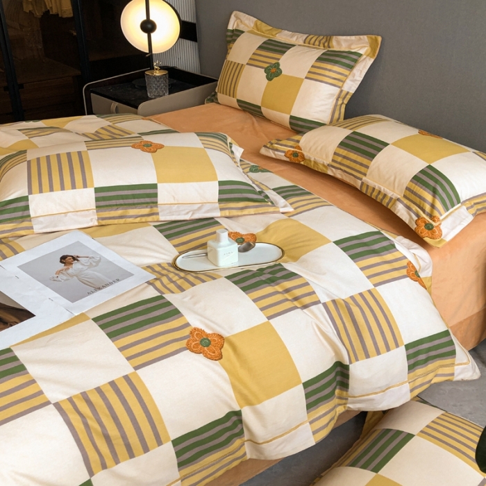 91家纺网 家纺一手货源 找家纺 大宽边A纯棉B牛奶绒四件套133*72全棉加绒法兰宝宝兔绒水晶 映彩