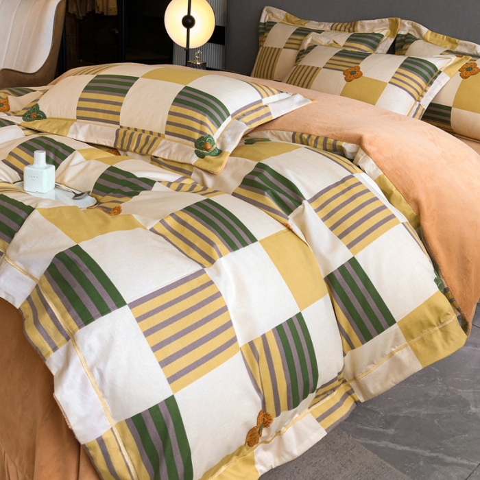 91家纺网 家纺一手货源 找家纺 大宽边A纯棉B牛奶绒四件套133*72全棉加绒法兰宝宝兔绒水晶 映彩