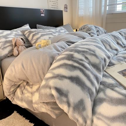 91家纺网 家纺一手货源 找家纺 总 A类ins高克重320克简约渐变印花兔毛绒暖绒加厚牛奶绒系列四件套