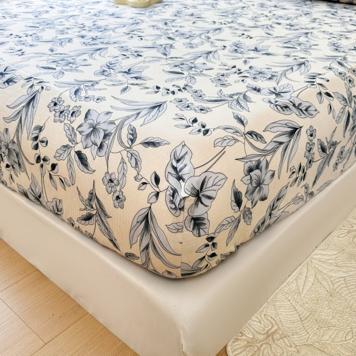 91家纺网 家纺一手货源 找家纺 火星时代 2023新款A类床笠罩棉小竺棉床笠保护套纯色床罩床垫罩床套 青花瓷