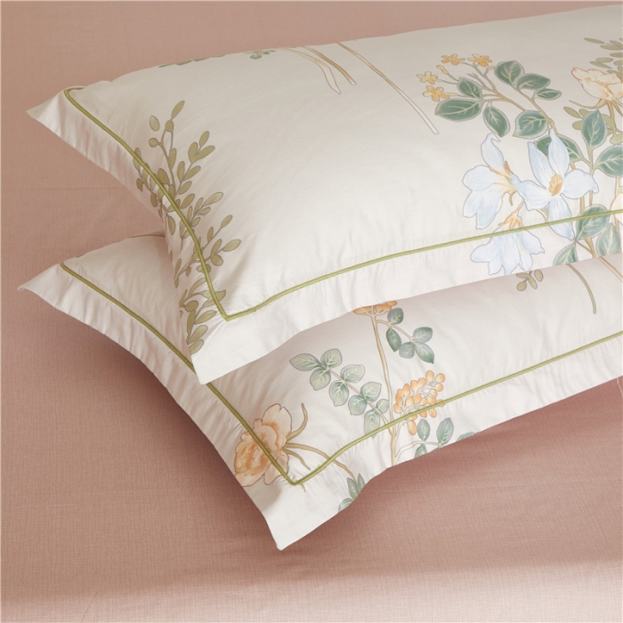 91家纺网 家纺一手货源 找家纺 沐白 2023全棉13376花卉条格系列印花四件套 木香