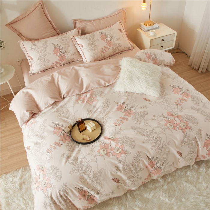 91家纺网 家纺一手货源 找家纺 沐白 2023全棉13376花卉条格系列印花四件套 香伊