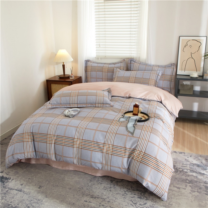 91家纺网 家纺一手货源 找家纺 沐白 2023全棉13376花卉条格系列印花四件套 米拉-灰