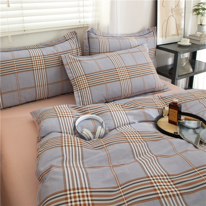 91家纺网 家纺一手货源 找家纺 沐白 2023全棉13376花卉条格系列印花四件套 米拉-灰