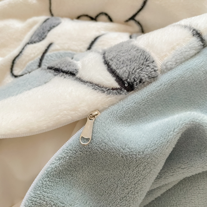 91家纺网 家纺一手货源 找家纺 慕尚 2025新款5D雪花绒四件套系列 可爱猫咪