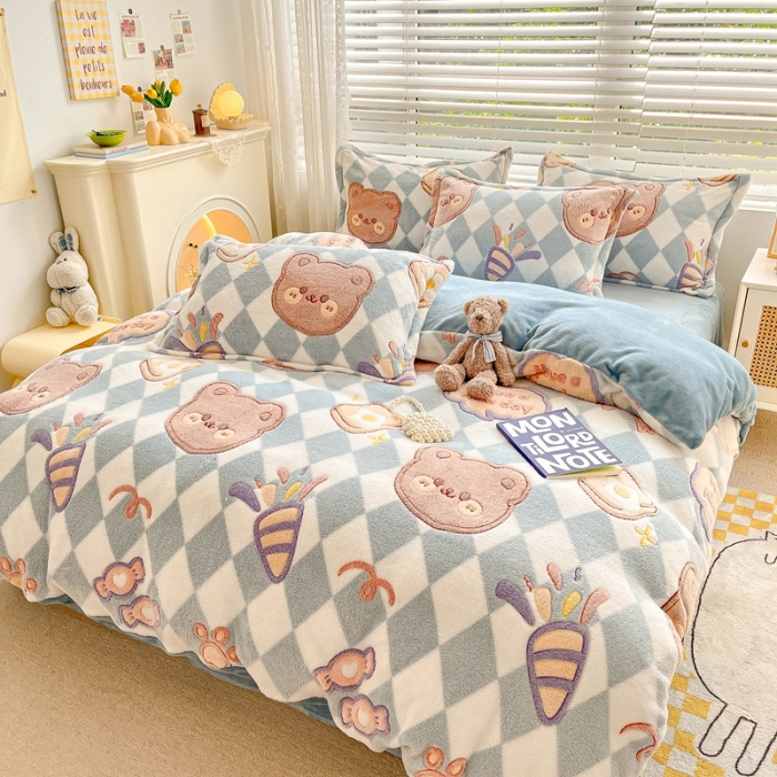 91家纺网 家纺一手货源 找家纺 慕尚 2025新款5D雪花绒四件套系列 甜蜜小熊