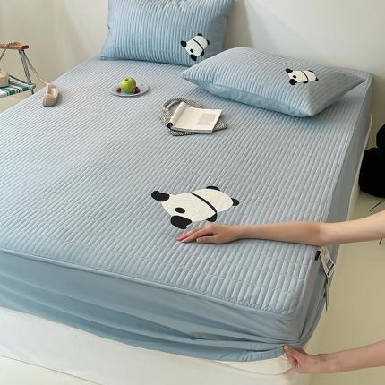 91家纺网 家纺一手货源 找家纺 （总）三味舒屋 2024新款加高全棉爬爬熊毛巾绣夹棉床笠