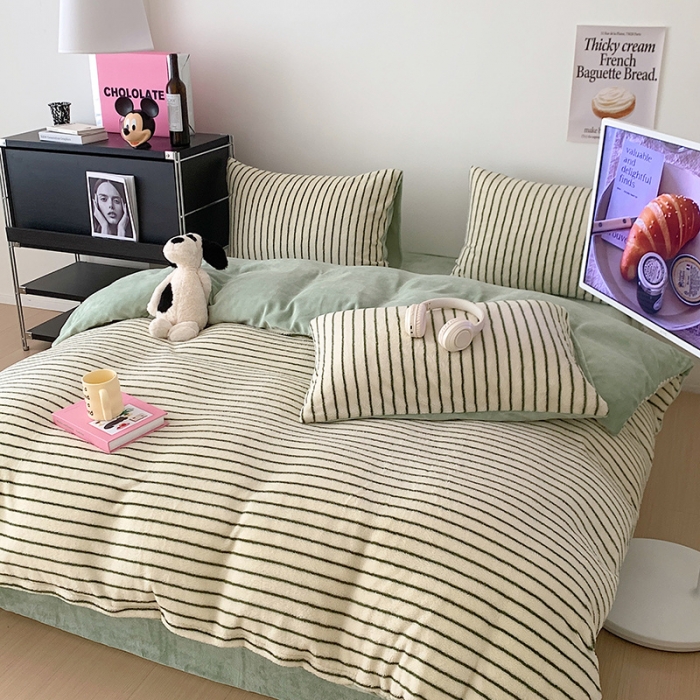 91家纺网 家纺一手货源 找家纺 桃子家居 2023新款A类舒棉绒牛奶绒暖绒简约ins甜心加厚四件套 舒棉绒-贝拉绿