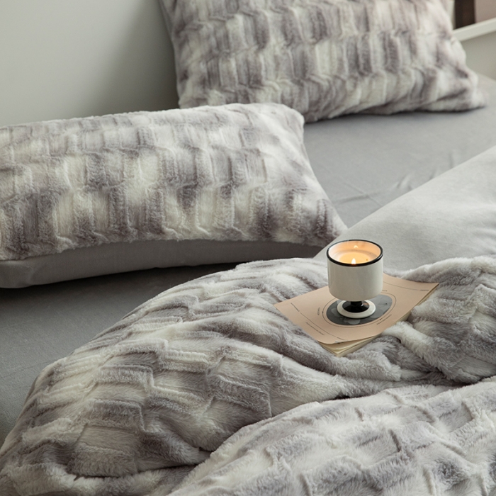 91家纺网 家纺一手货源 找家纺 安哆啦家纺 2024新款濑兔绒毛晕染色系牛奶绒四件套 晕染灰