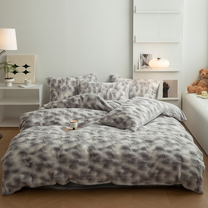 91家纺网 家纺一手货源 找家纺 安哆啦家纺 2024新款濑兔绒毛晕染色系牛奶绒四件套 晕染灰