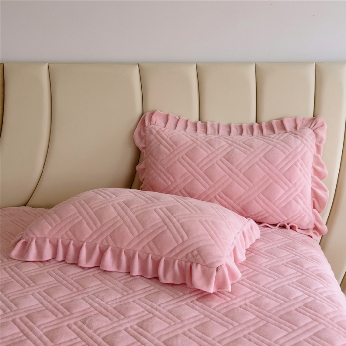 91家纺网 家纺一手货源 找家纺 十个点家纺 2024新款牛奶绒床裙四件套-欣雅 欣雅胭脂粉