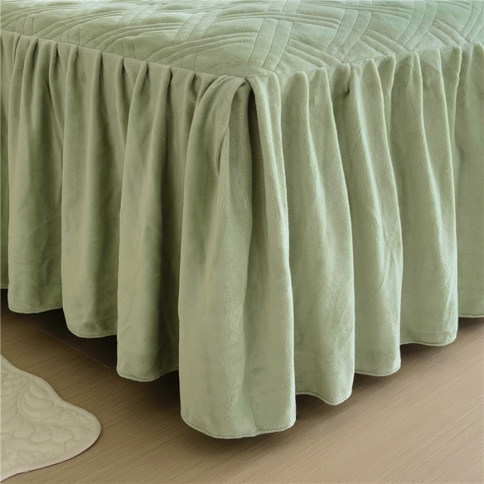 91家纺网 家纺一手货源 找家纺 十个点家纺 2024新款牛奶绒单床裙-欣雅 奶油绿