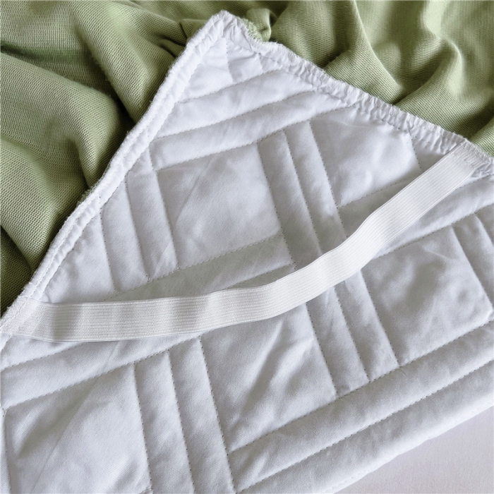 91家纺网 家纺一手货源 找家纺 十个点家纺 2024新款牛奶绒单床裙-欣雅 奶油绿