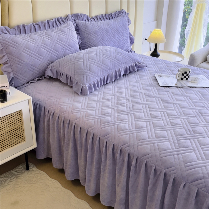 91家纺网 家纺一手货源 找家纺 十个点家纺 2024新款牛奶绒单床裙-欣雅 香芋紫