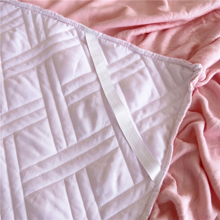 91家纺网 家纺一手货源 找家纺 十个点家纺 2024新款牛奶绒单床裙-欣雅 胭脂粉