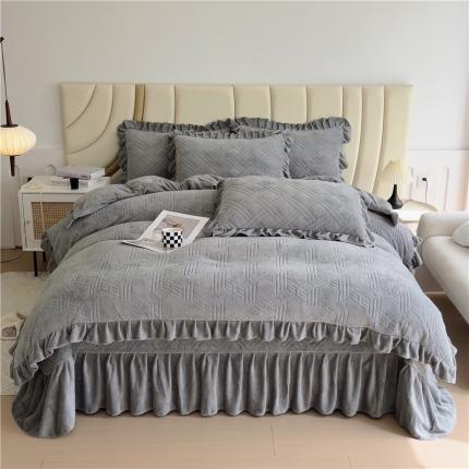 91家纺网 家纺一手货源 找家纺 十个点家纺 2024新款牛奶绒欣雅床盖四件套 欣雅-奶油灰