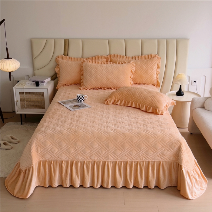 91家纺网 家纺一手货源 找家纺 十个点家纺 2024新款牛奶绒欣雅床盖四件套 欣雅-金驼色