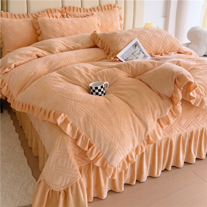 91家纺网 家纺一手货源 找家纺 十个点家纺 2024新款牛奶绒欣雅床盖四件套 欣雅-金驼色