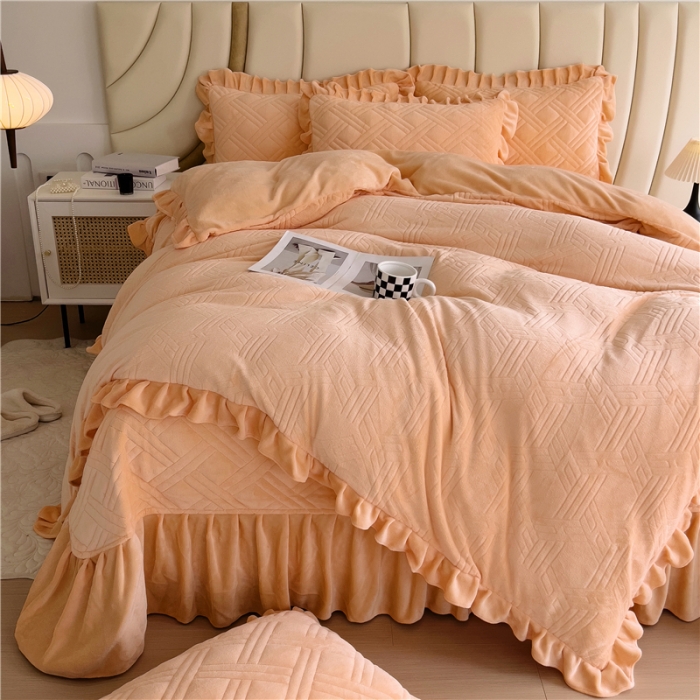 91家纺网 家纺一手货源 找家纺 十个点家纺 2024新款牛奶绒欣雅床盖四件套 欣雅-金驼色