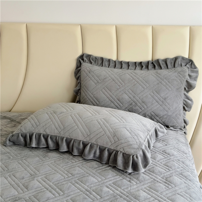 91家纺网 家纺一手货源 找家纺 十个点家纺 2024新款牛奶绒欣雅床盖四件套 欣雅-奶油灰