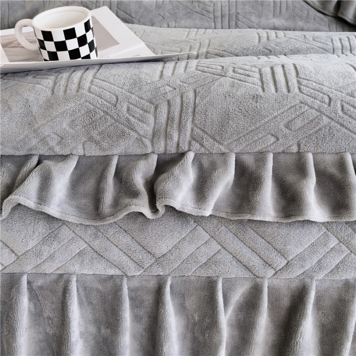 91家纺网 家纺一手货源 找家纺 十个点家纺 2024新款牛奶绒欣雅床盖四件套 欣雅-奶油灰